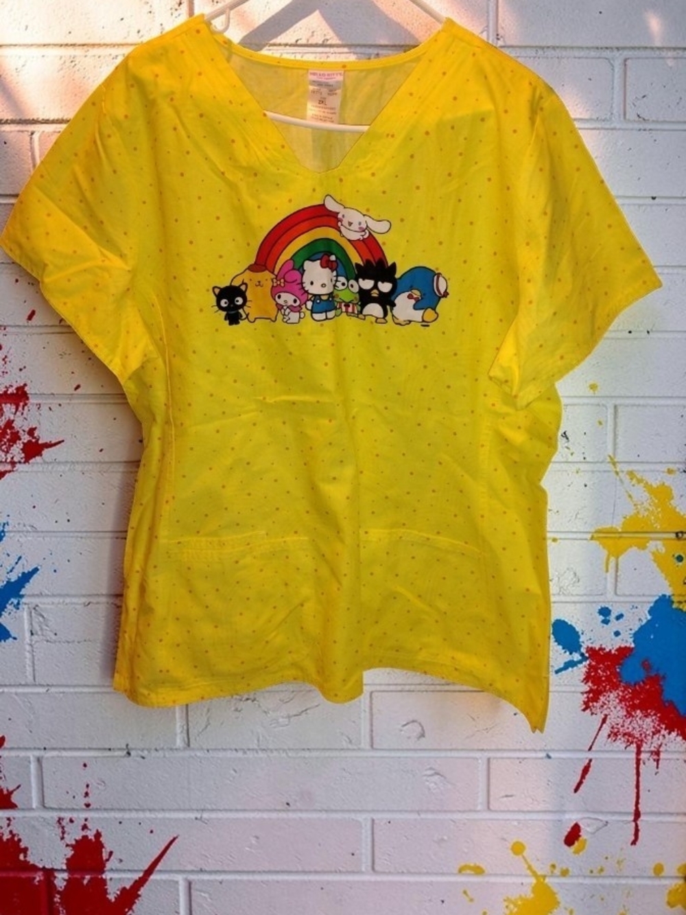 Sanrio Hello Kitty Under the Rainbow V-Neck Scrub Top Size 2XL NWOT